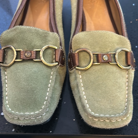 EUC Cole Hann Flats - Picture 2 of 10